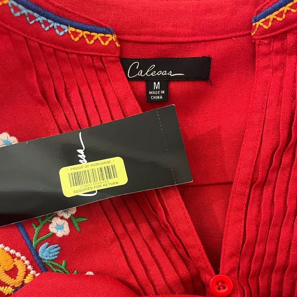 NWT Calessa Red Serape Embroidered Floral Tunic Top Medium - Picture 6 of 7